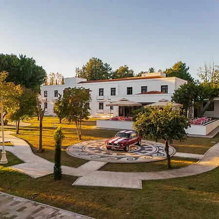 74 Szálloda Antalya